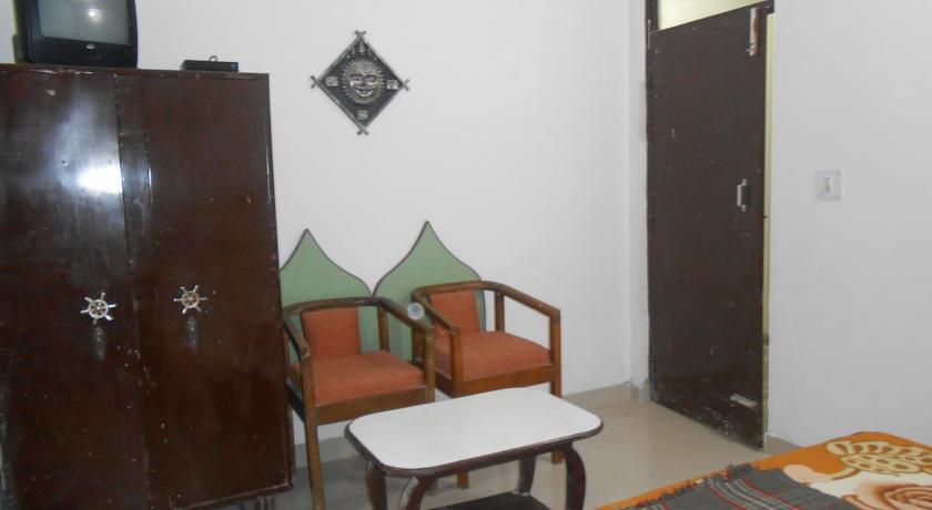 Hotel Safari Агра Стая снимка